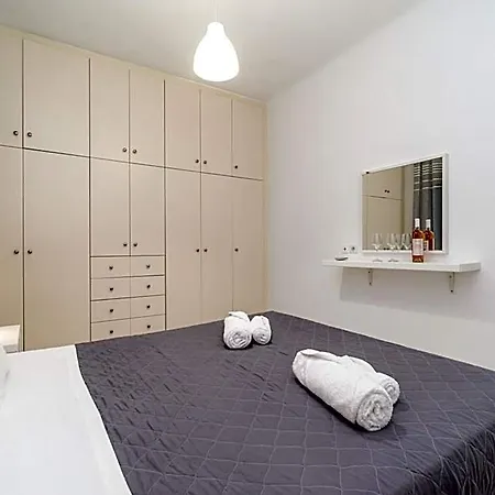 Overview Mykonos Hotell 4*